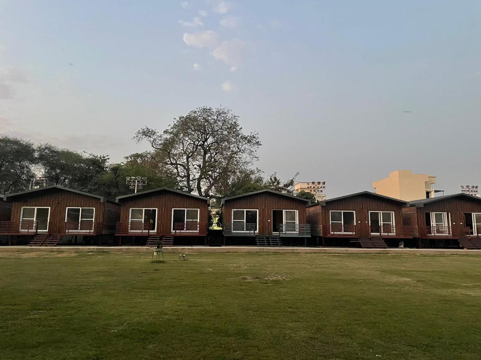 Vrindavan Greens Resort 우다이푸르 외부 사진